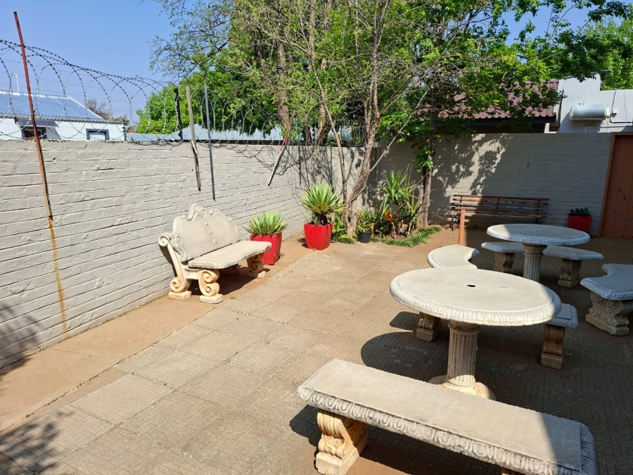 To Let commercial Property for Rent in Wilkoppies North West